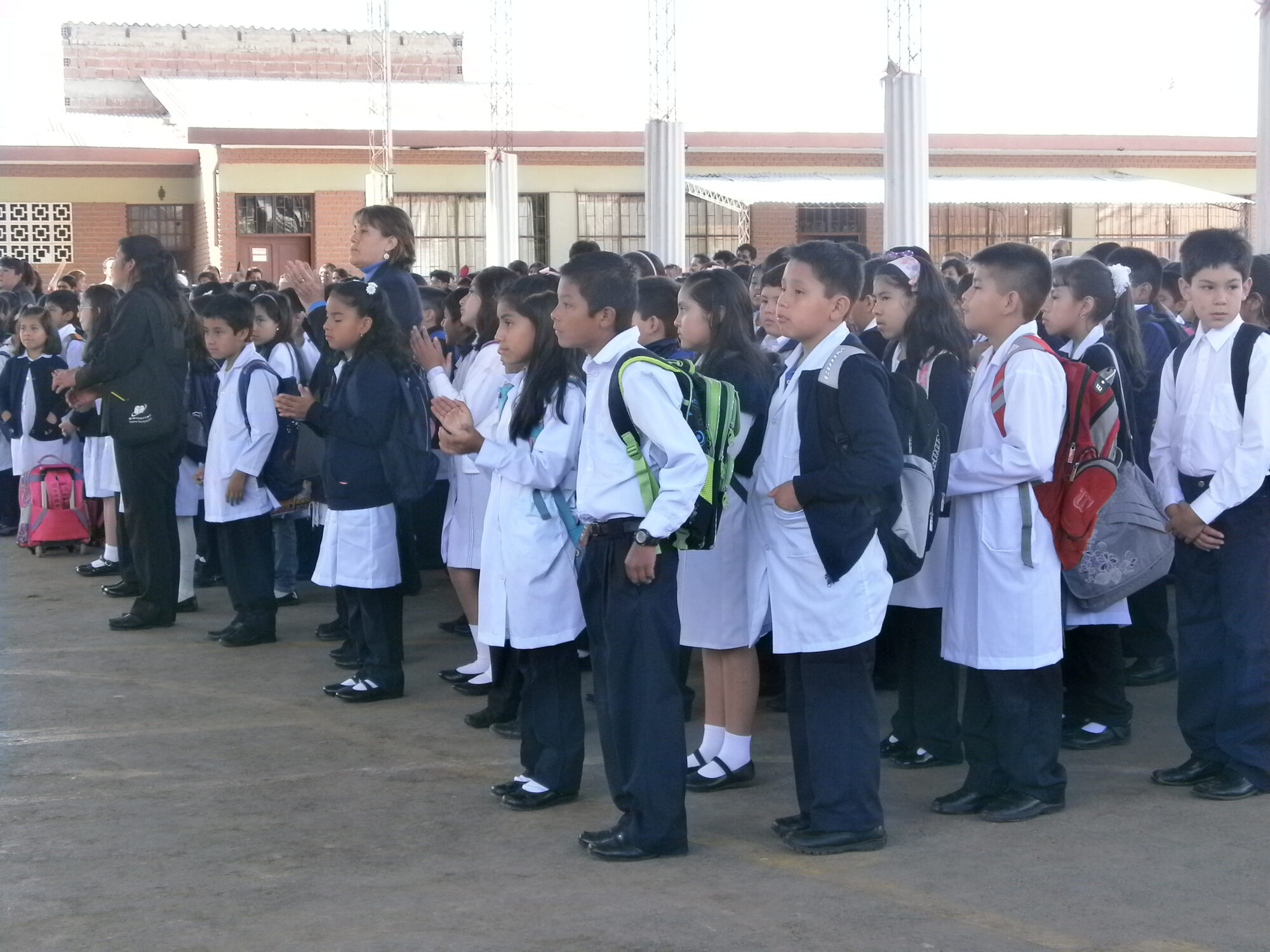 INICIO DE ACTIVIDADES EDUCATIVAS EN BOLIVIA