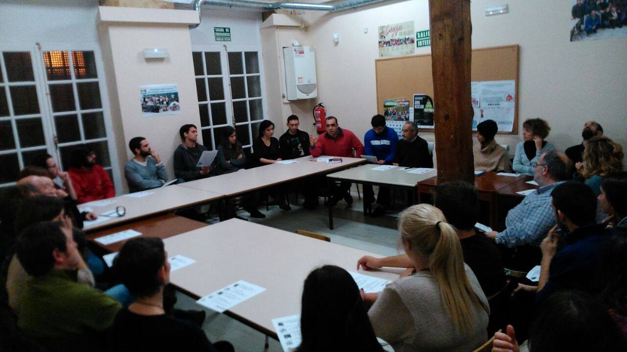 SER VOLUNTARIO: dejar de picar piedra y construir catedrales.