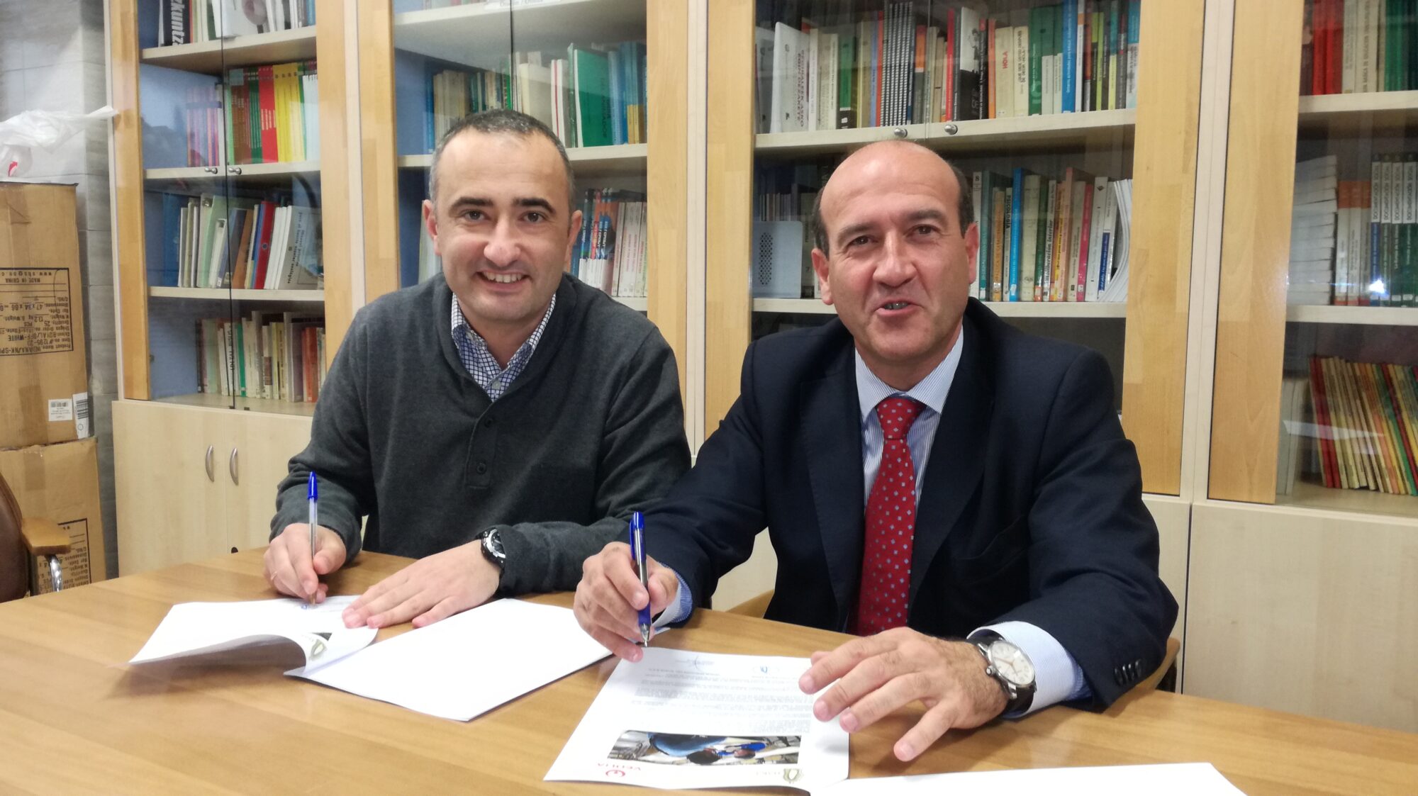 DONATIVO DE GIROA Y VEOLIA PARA LA GESTIÓN DE LA RED EDUCATIVA DE ITAKA ESCOLAPIOS EN BOLIVIA
