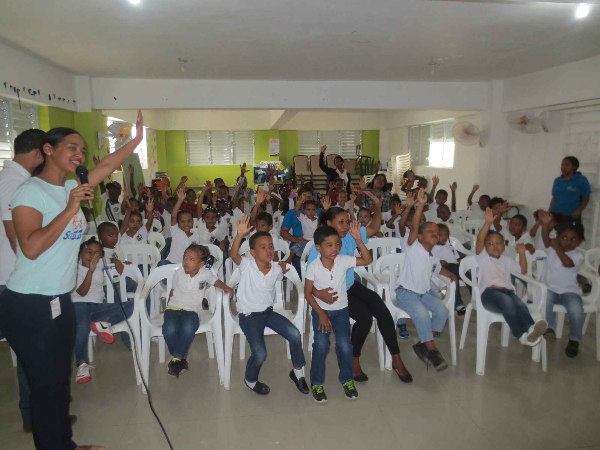 CCC La Puya- Santo Domingo realiza  taller sobre prevención de accidentes y uso eficiente de energía.