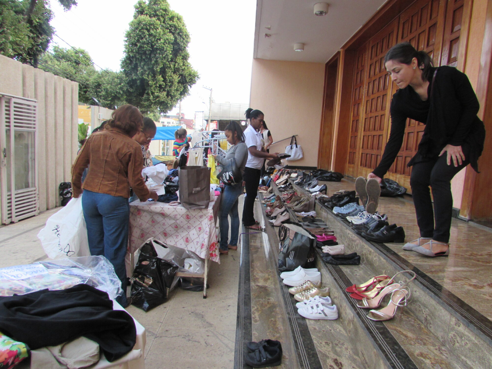 BAZAR PARA EL PROYECTO "LUZ DO MORRO"