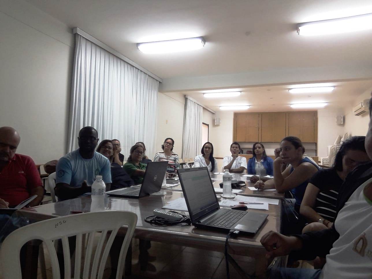 EQUIPO DE ITAKA - ESCOLAPIOS VALADARES (BRASIL)