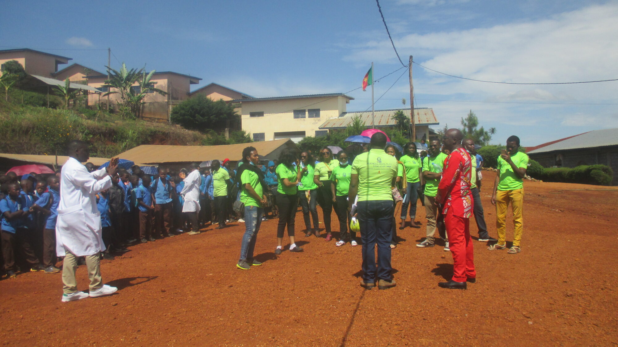 RENTREE SCOLAIRE AU COLLEGE POLYVALENT BILINGUE CALASANZ SANS MALADIES