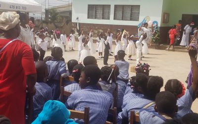 CELEBRATION DE L’ARBRE DE NOËL A L'ECOLE BILINGUE SAINT JOSEPH CALASANZ D'ABOBO AU CAMEROUN