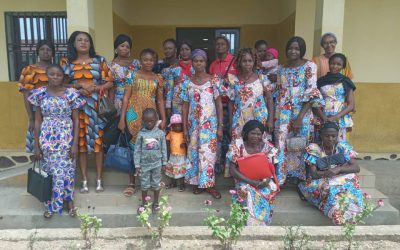 ROLE DE LA FEMME ENSEIGNANTE DANS LA SOCIETE