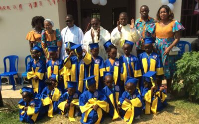 ECOLE MATERNELLE SAINT JOSEPH CALASANZ: COLLATION DE LA PREMIERE PROMOTION