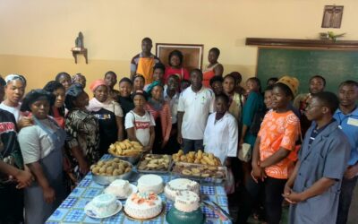 Training session for young people from Futru (Bamenda) on sustainable entrepreneurship