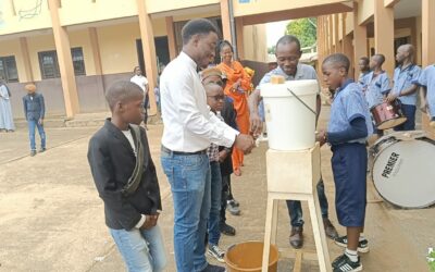 SENSIBILIZACIÓN SOBRE LA IMPORTANCIA DE LAVARSE LAS MANOS EN COSCABIC BAFIA