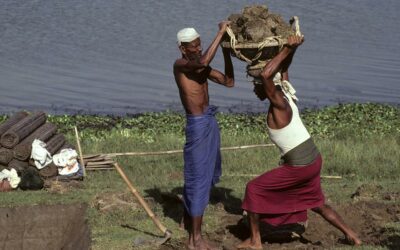 ITAKA – ESCOLAPIOS… POR LA ERRADICACIÓN DE LA POBREZA