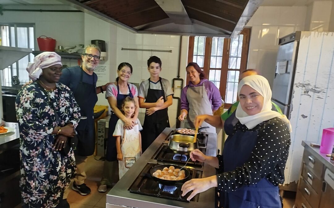 Libro de recetas «A fuego lento» del proyecto Llum